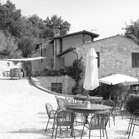 Villa Il renaiolo Spello Esterno foto