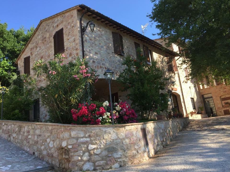 Villa Il renaiolo Spello Esterno foto