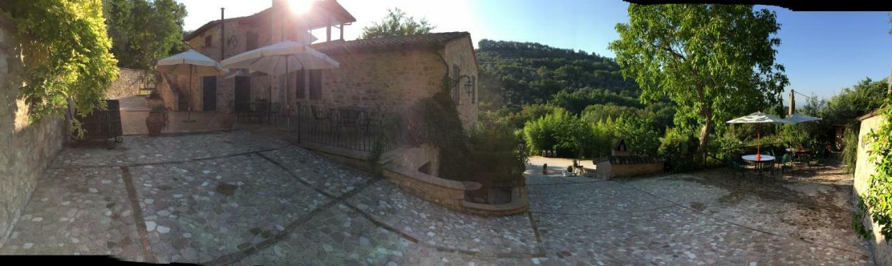 Villa Il renaiolo Spello Esterno foto